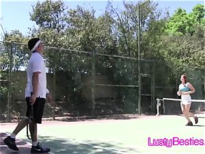 Tennis coach pricks crazy teenagers on the court